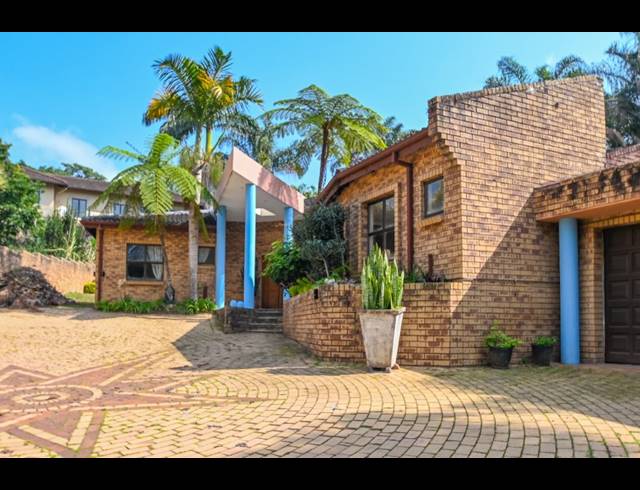 4 BEDROOM FREEHOLD FOR SALE IN WESTVILLE